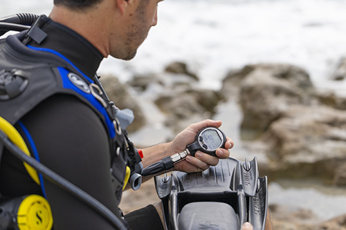 tracks your every breath