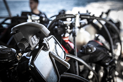 Traditional buckles attach to the skirt and fold inward to pack flat for travel