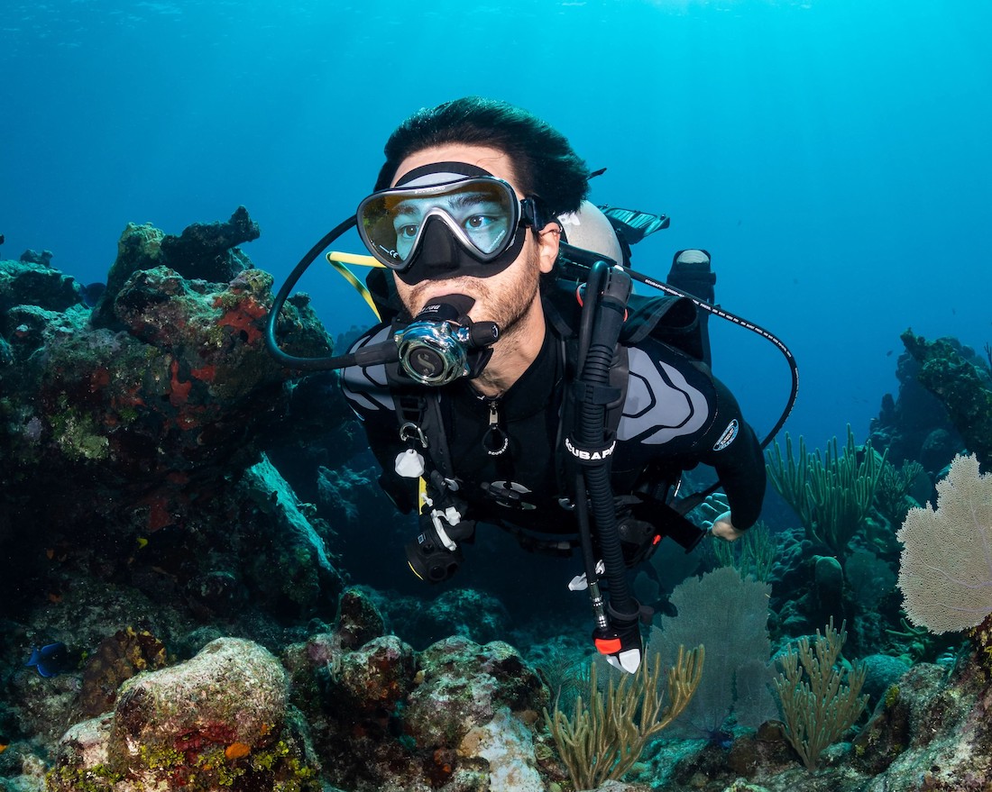 Your First Set of Scuba Gear: Our Buyer's Guide for 2023