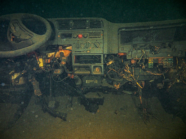 car under water